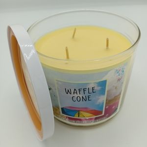 Bath and Body Works Waffle Cone 3 Wick Candle NEW 14.5 oz